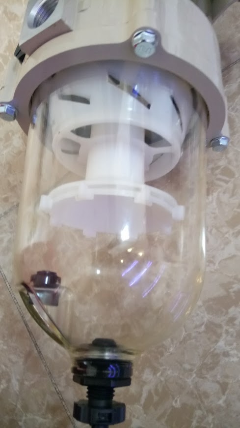 Oil and water separation filter for on 500 Kva generator