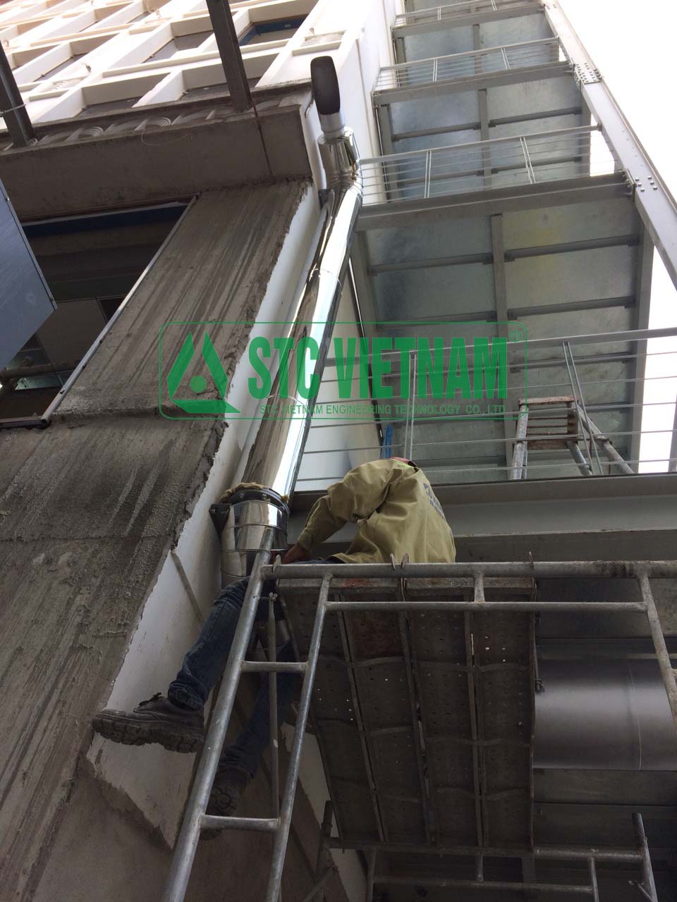 Insulation chimney D140