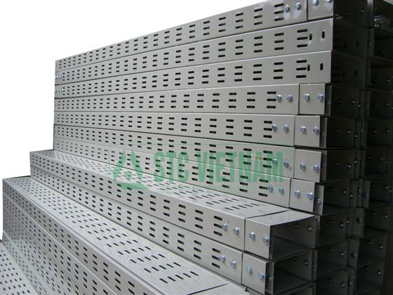 Thang máng cáp giá rẻ tphcm
