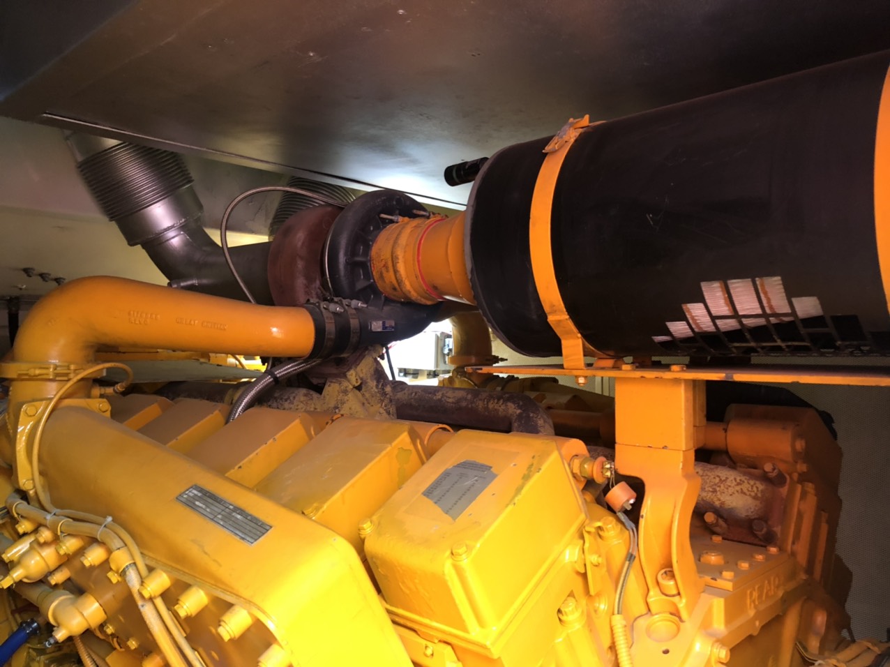 Old Generator ( Seconhand) Cummins 1500 Kva