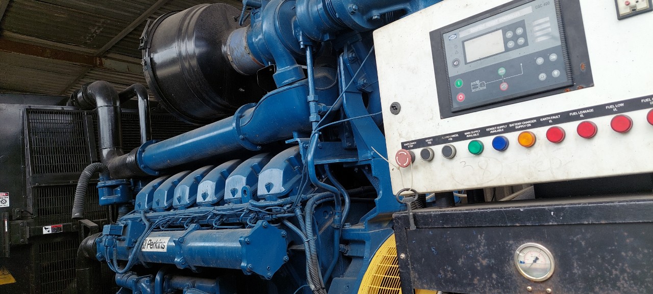 Old generator 1500 Kva Perkins FG Willson
