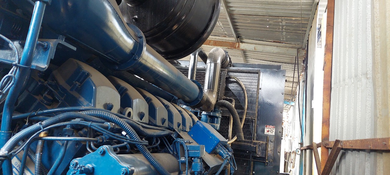 Old generator 1500 Kva Perkins FG Willson