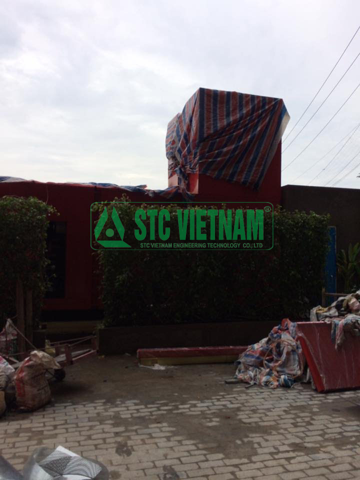 Containers, Containers, Soundproofing 1650 Kva Cummins generators