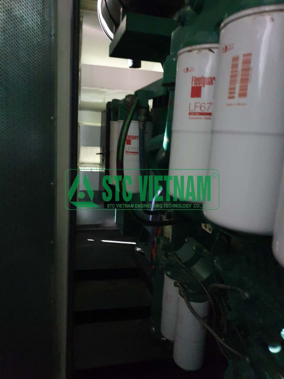 Old generator 1000 Kva Cummins