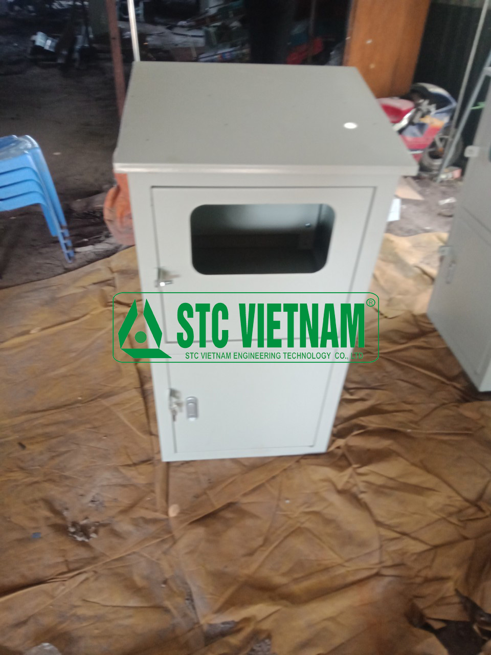 Vỏ tủ điện, thang máng cáp giá rẻ
