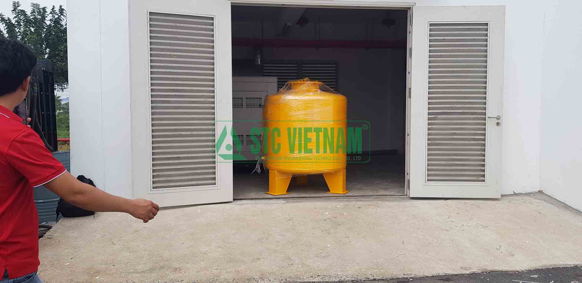 Dailytank 1000 lit ( Epoxy)