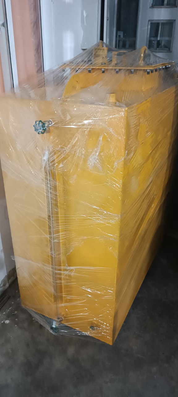 Oil tank 1000 liters, rectangular