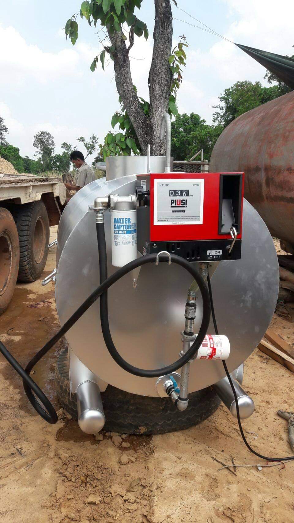 Fuel Diesel tank 1000 liter, round lying, Piusi